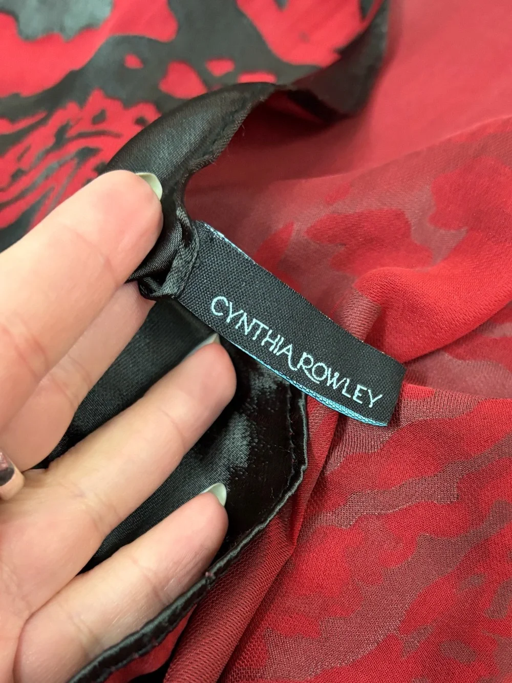 Cynthia Rowley Silk Rayon Burnout Velvet Scarf Red Black Paisley Goth Witchy